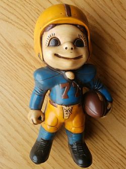 Vintage  1950s  12" ceramic football player /Atlantic Mold . 