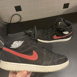 Jordan 1 Black With Red And Blue Stripe Size 9