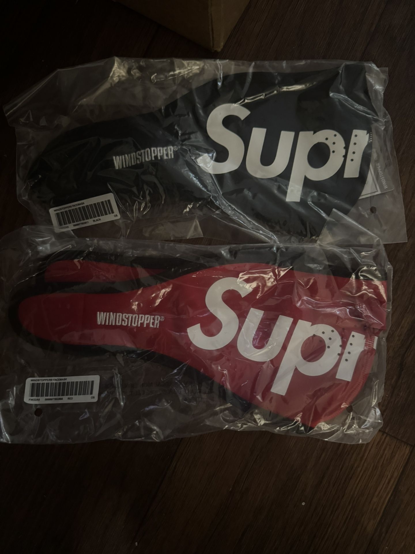 Supreme Face Mask