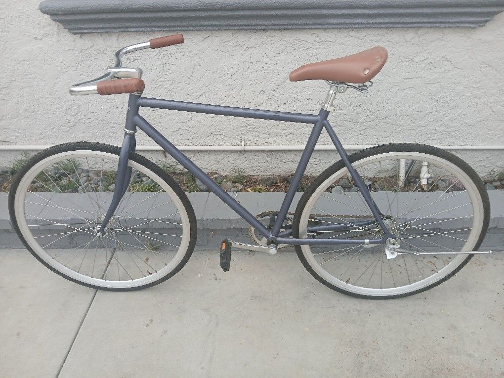 Men's 700c Vilano Classic Urban City Bike