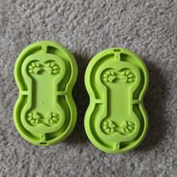 Dog Brushes 