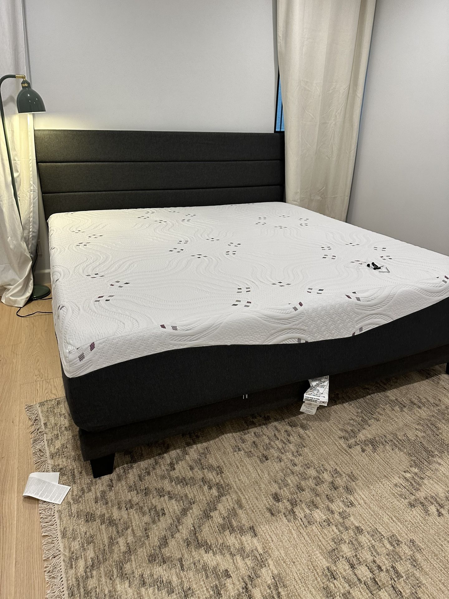 King Size Memory Foam Mattress 12” Thick We offer the best quality mattresses and the best service