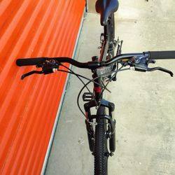 Like New Ozone 500 Boys' Elevate 24 inch Mountain Bike