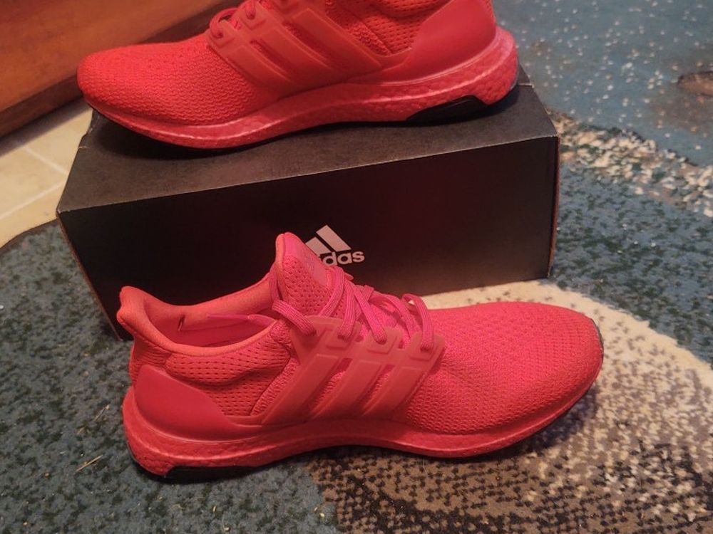 Adidas Ultraboost 2.0 Scarlet Size 9.5