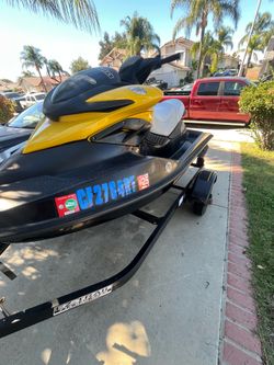2007 Seadoo 90hrs ! $3500 Runs perfect !