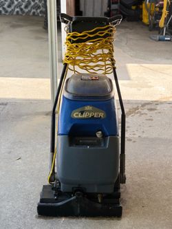 Windsor/Karcher Clipper Carpet Extractor