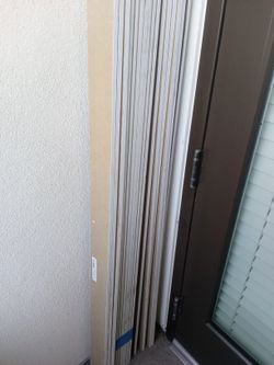 16 White Base Boards