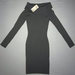 SWEATER DRESS. (make a offer )