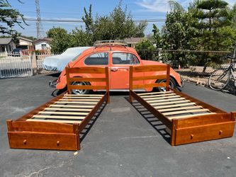 2 Twin beds