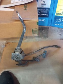 A hearse for speed shifter with linkage