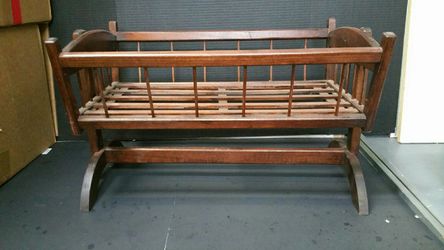 Wooden swing doll bassinet