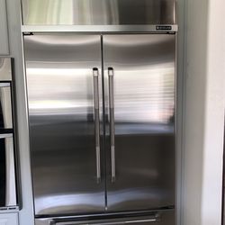 Silver Fridge Jenn-Air