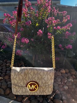 Michael Kors Fulton Signature Flap Gusset Crossbody Vanilla Gold Hardware