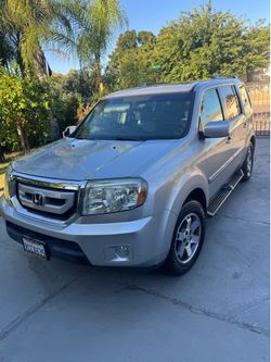 Honda poilt 2010 full option Touring 4wd