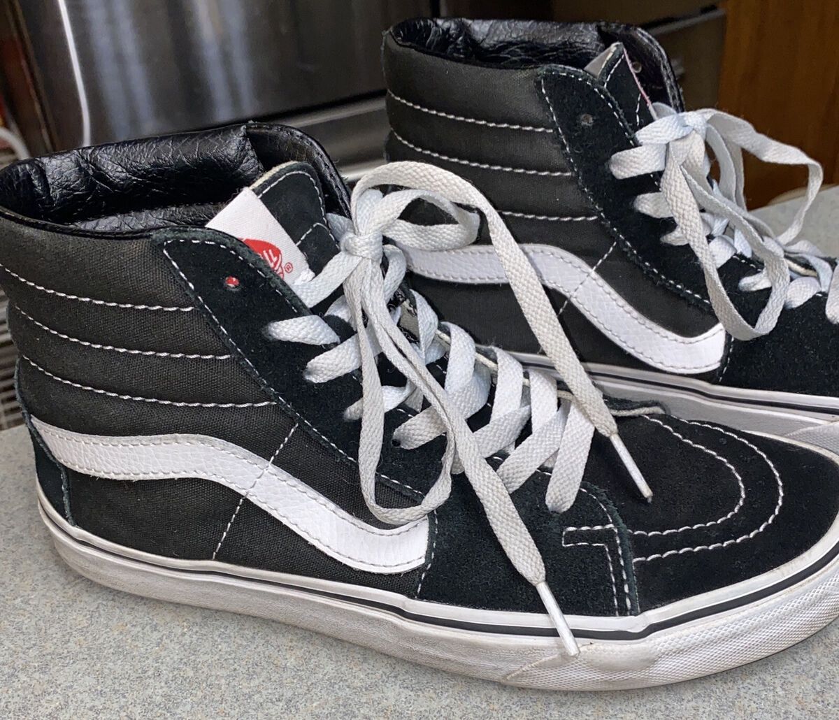 VANS SHOES- Men 7.5/Womens 9.0