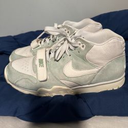 Nike Trainer Size 9.5