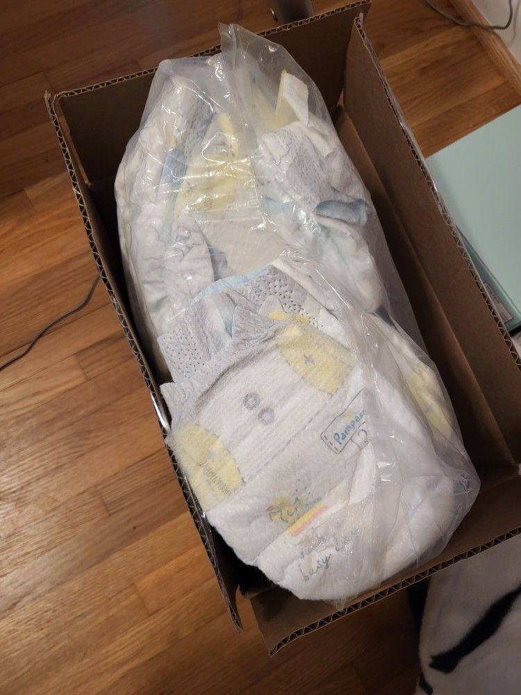 $10 For 50 Diapers Pampers Swaddlers Diapers Size 2