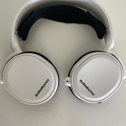 🎧 SteelSeries Arctis 3 Gaming Headset – Wired, Great Condition
