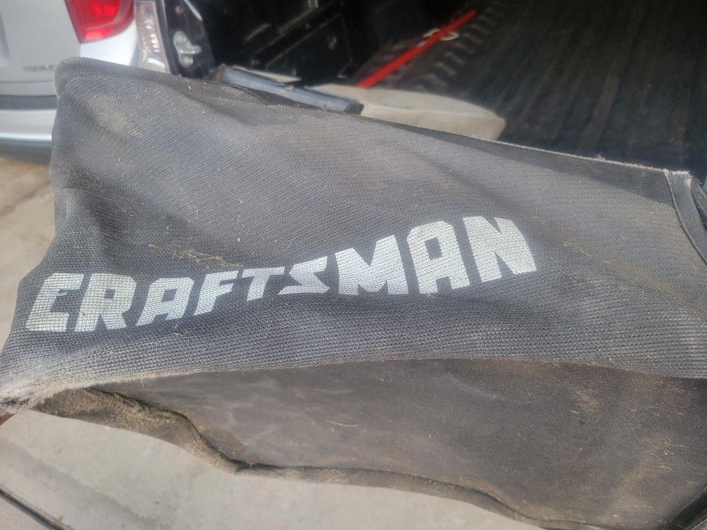 Craftsman Lift Top