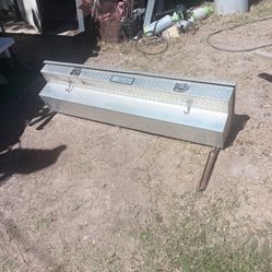 Tractor Supply Tool box