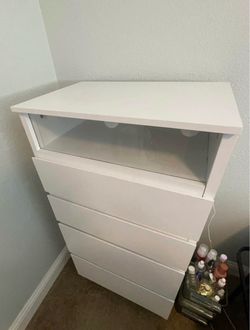Vanity Dresser