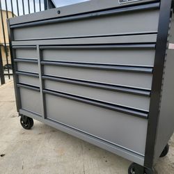 HUSKY 52"IN TOOL STORAGE 9 DRAWERS NEW
