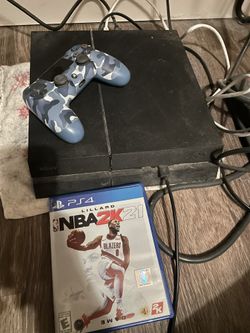 Ps4 with Controller And 2k