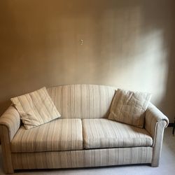Simmons Hide A Bed sofa