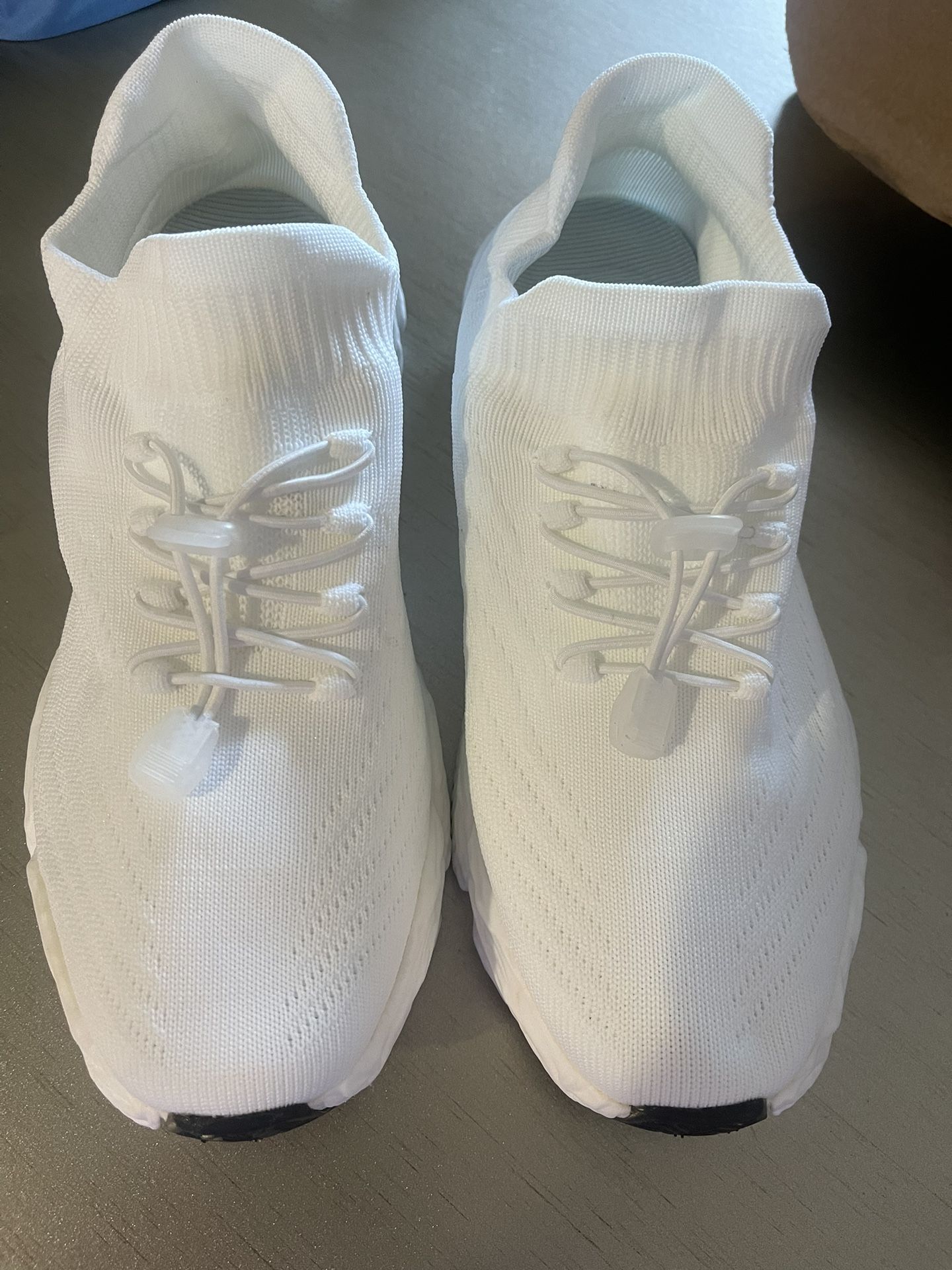 New White Tennis Shoes Size 9 1/2 Asking $20!!!