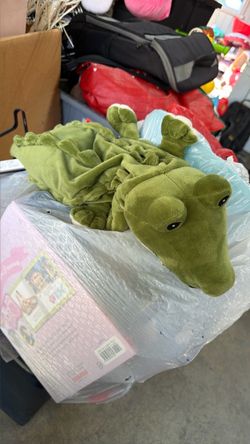 Heating pad, stuffed animal