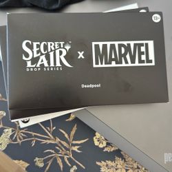 MTG: Secret lair X Marvel (Non-foil Deadeye)