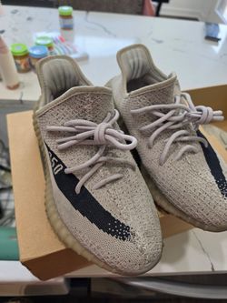 Yeezy 350 sulfur