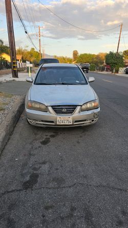 2004 hyundai elantra