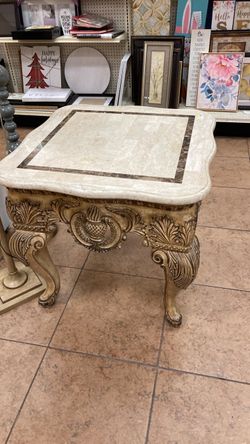 Faux marble end table