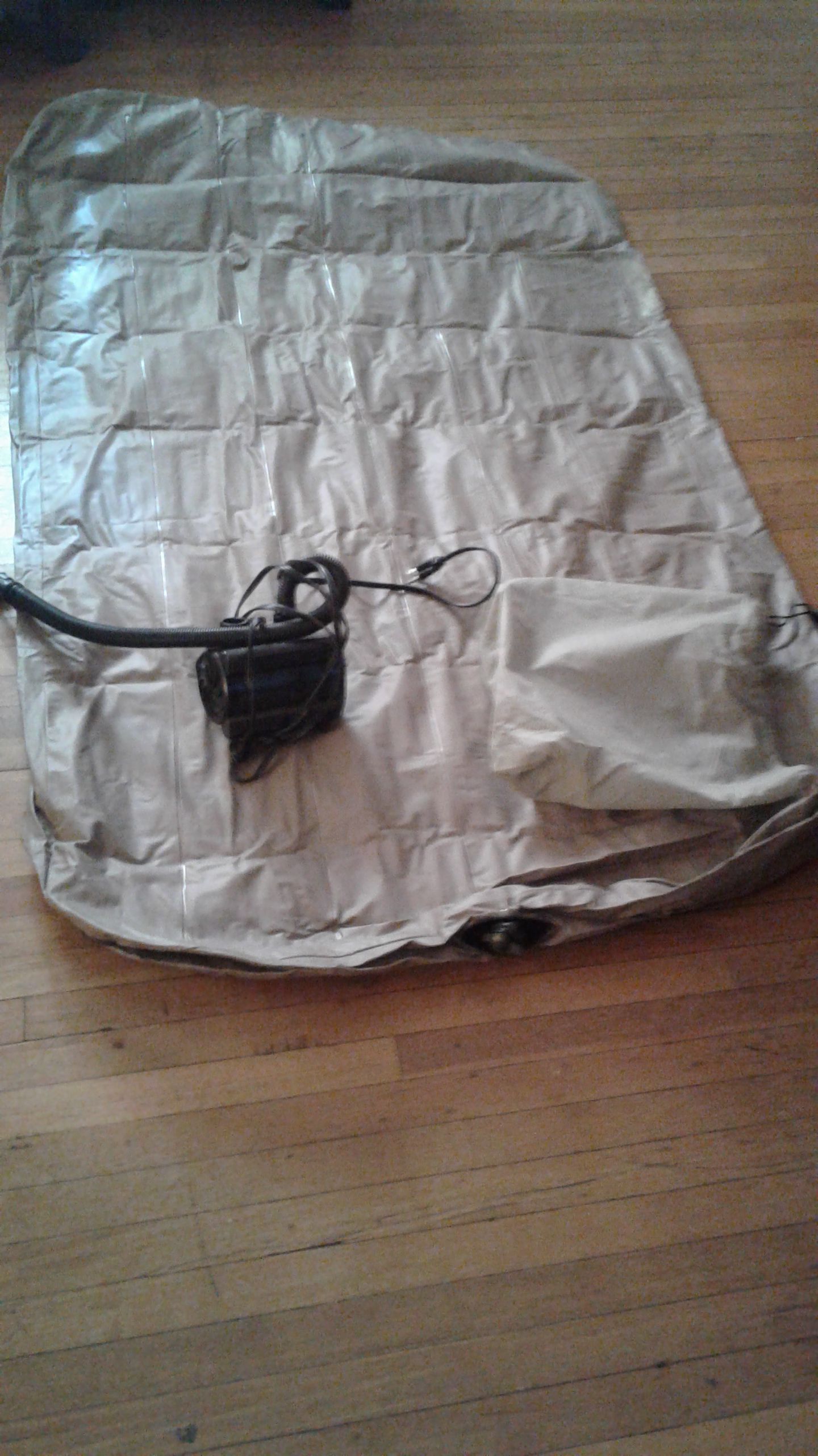Ozark trail air mattress with pump and carrying bag