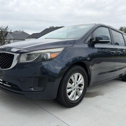 Kia Sedona LX 2016