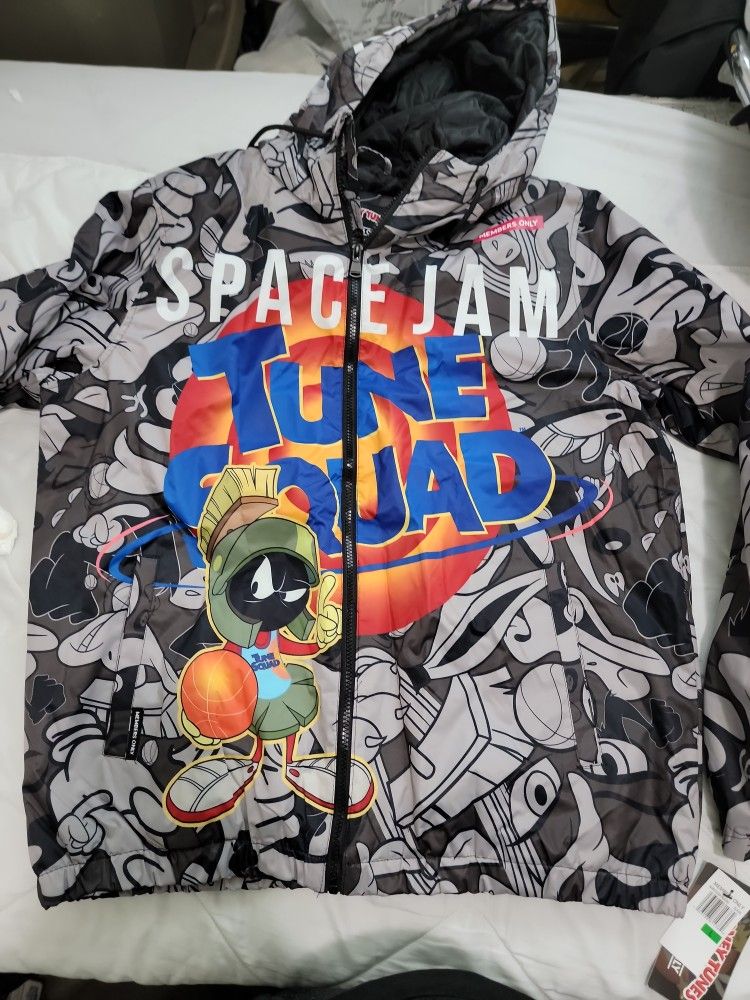 Members Only Looney Tunes Space Jam Tune Squad Puffer Coat Jacket