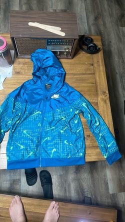 Kids size large Nike windbreaker