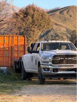 Storage shipping containers, local yard located in hesperia
