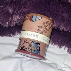 ILLUME candle