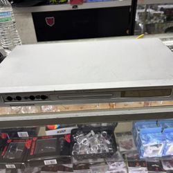 Apex Digital AD-1165 DVD/CD/MP3 Player