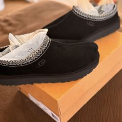 Black Tasman Ugg Slippers 10