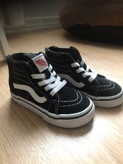 Black And White Vans 