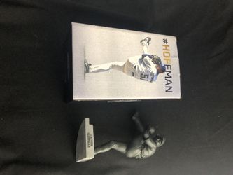 Trevor Hoffman statue SGA