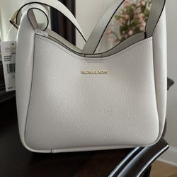 BRAND NEW Michael Kors Bag