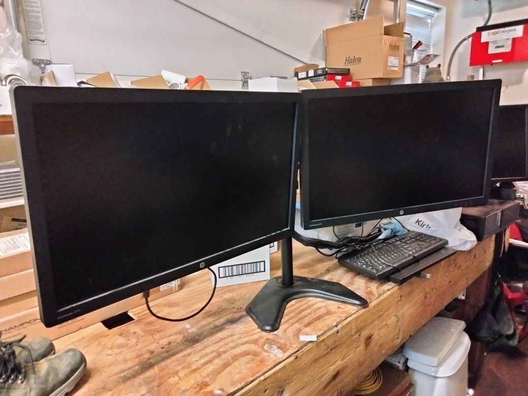 MONITORS HP WITH STAND