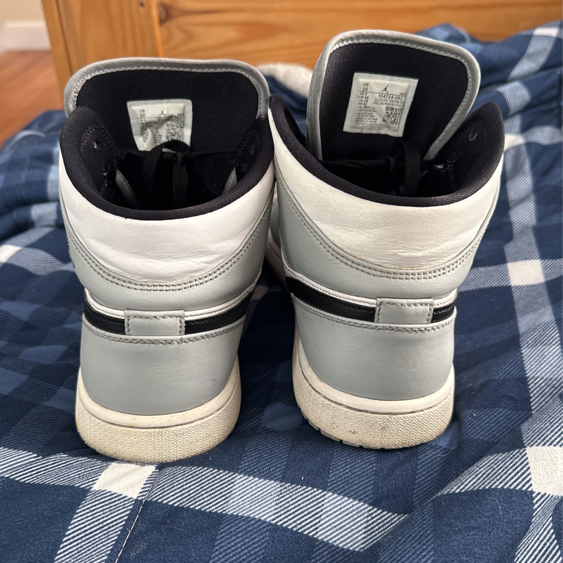 Jordan 1 grey and white mids for sale in portsmouth ri offerup
