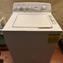 Hotpoint Top Load Washing Machine Works Great!