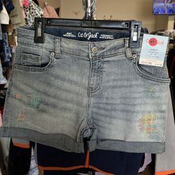 Girl’s Cat & Jack Shorts (L/10-12)