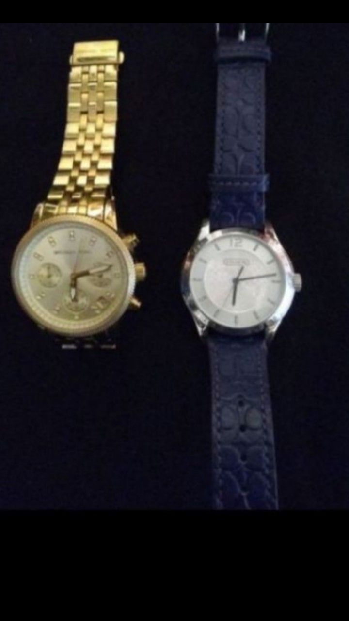 Michael kors & coach Both with working battery